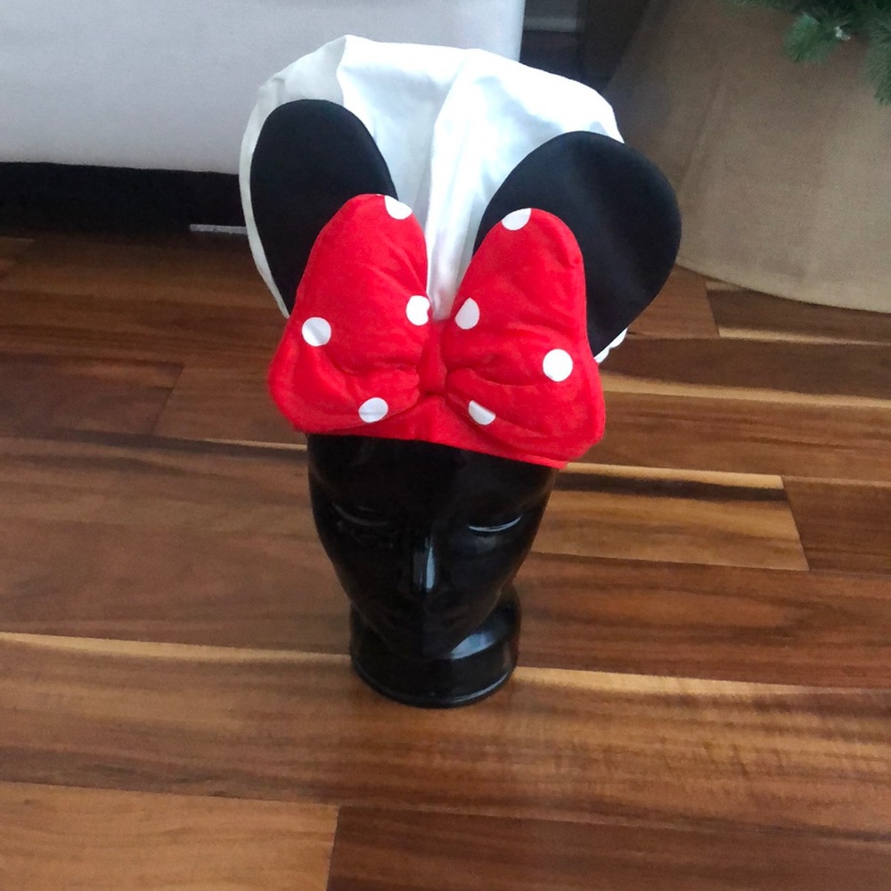 DISNEY AUTHENTIC GIRLS CHEF MINNIE MOUSE HAT ADJUSTABLE NWOT